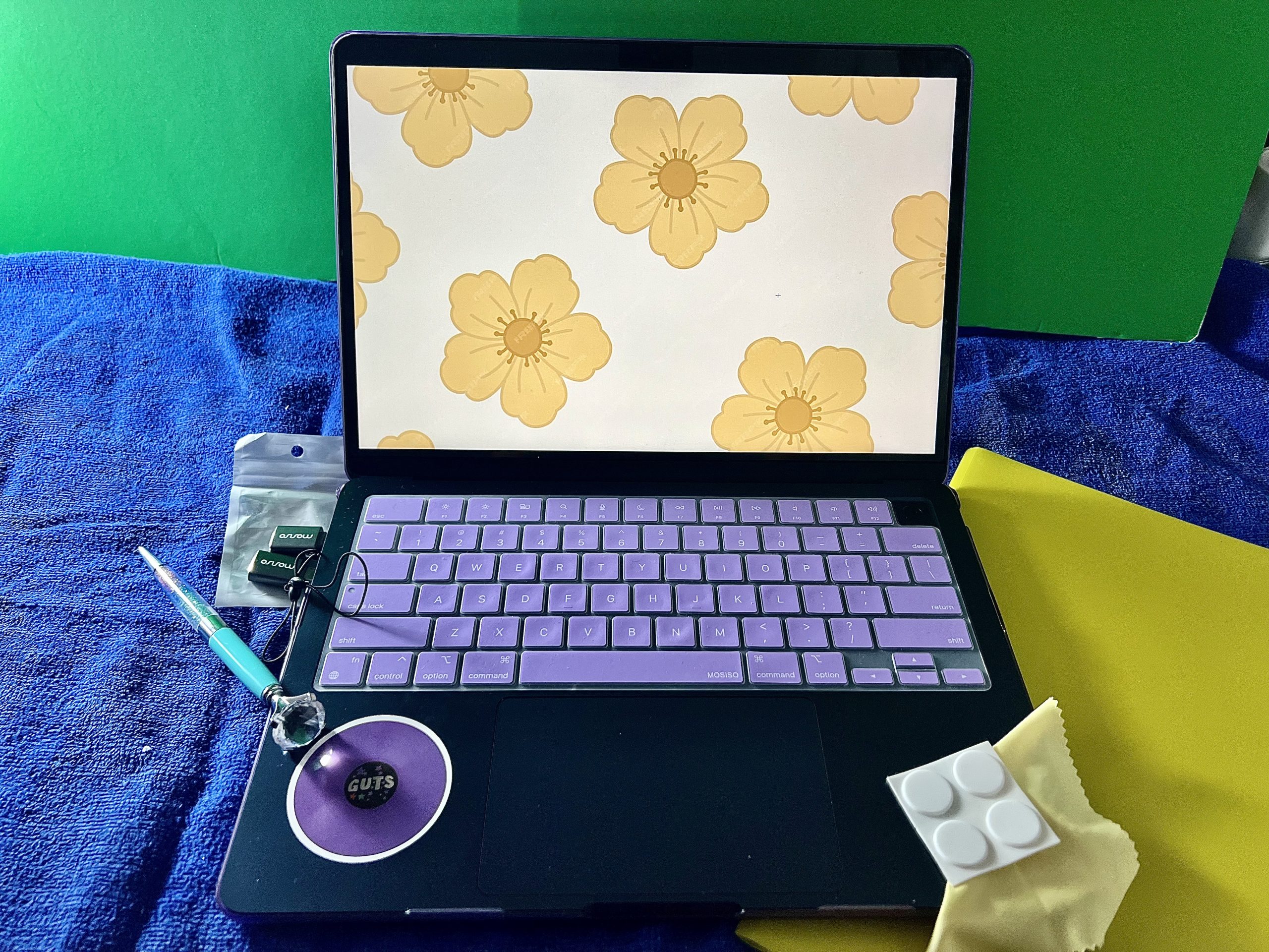 A Perfect Case for M3 Macbook Air 13 inch – A Teen’s Product Review